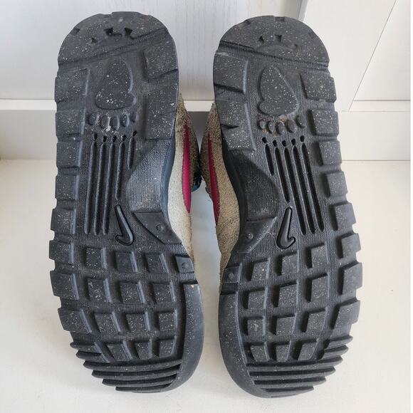 Nike Hoodland Suede Hiking Boot Particle Grey Bright Magenta Mens 9/ Womens 10.5 - Picture 8 of 11